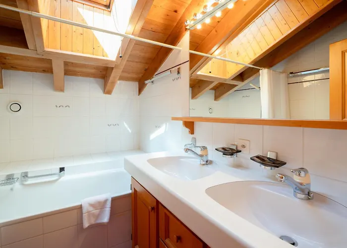 아파트 Florissant 117 *